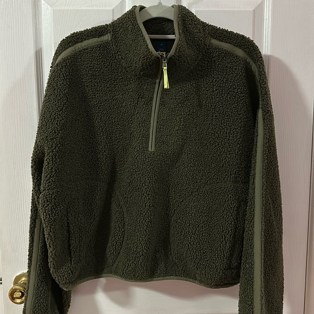 Old Navy Olive Green Cropped Pullover